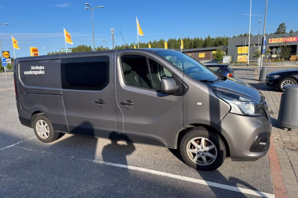 Kivihaka, Nissan NV 300