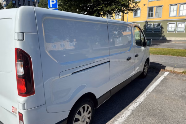 Palosaari, Nissan NV 300