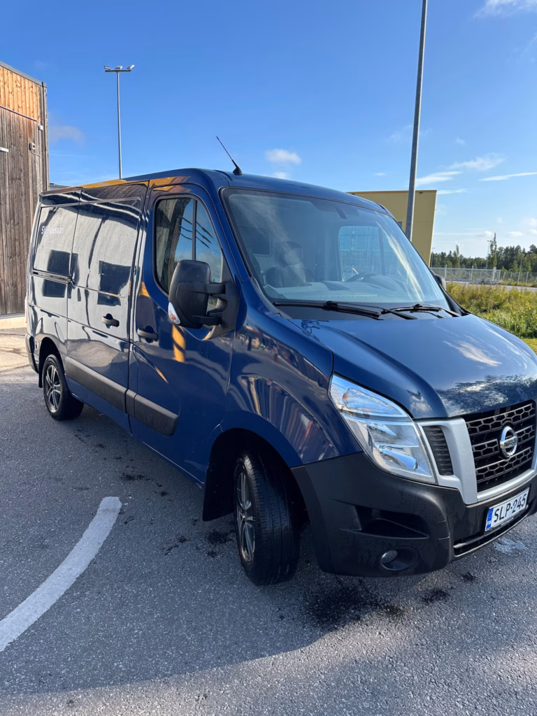 Palosaari, Nissan NV 400